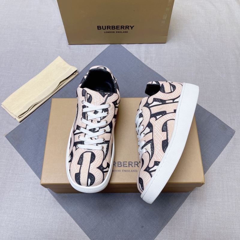 Burberry Low Shoes